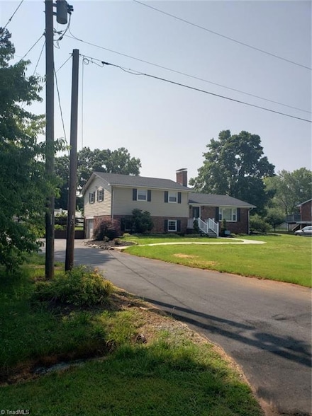 5735 Phelps Cir, Winston Salem, NC 27105