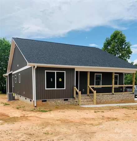 107 Viewmont Ln, Ronda, NC 28670
