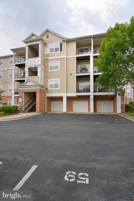 19615 Galway Bay Cir, Germantown, MD 20874