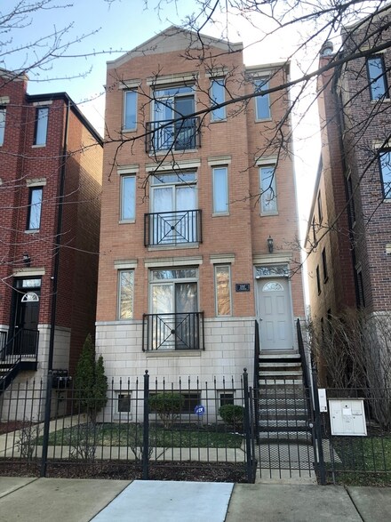 3747 S Michigan Ave Unit 1, Chicago, IL 60653