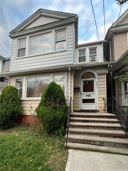 84-31 122nd St, Kew Gardens, NY 11415
