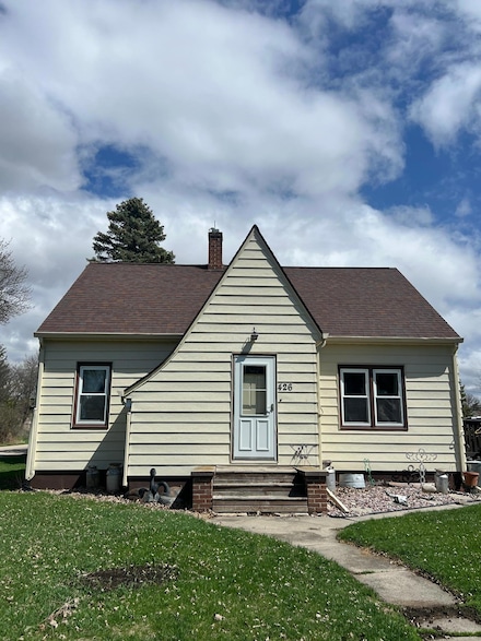 426 3rd St N, Browns Valley, MN 56219