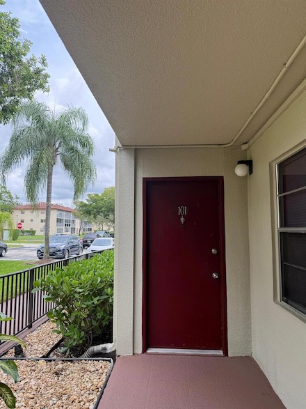 150 SW 134th Way Unit 101R, Pembroke Pines, FL 33027