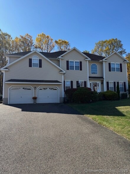 22 Brookfield Rd, Seymour, CT 06483