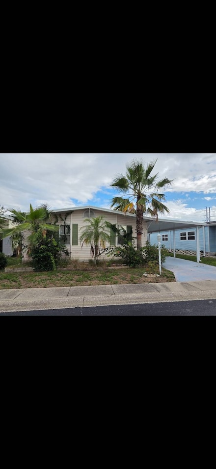520 Barbara Way, Tarpon Springs, FL 34689