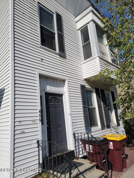 459 5th Ave, Troy, NY 12182