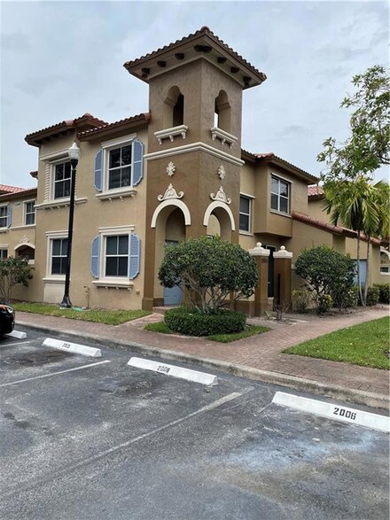 6549 Diamond Springs Terrace Unit 2005, West Palm Beach, FL 33411