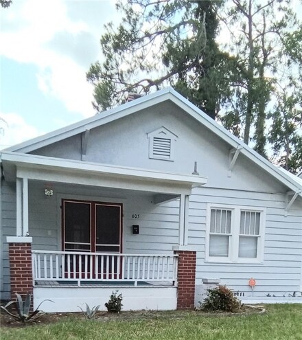 605 Walker St, Waycross, GA 31503