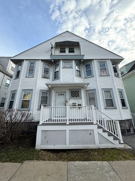 18 Greenwood St Unit 3, Dorchester, MA 02121