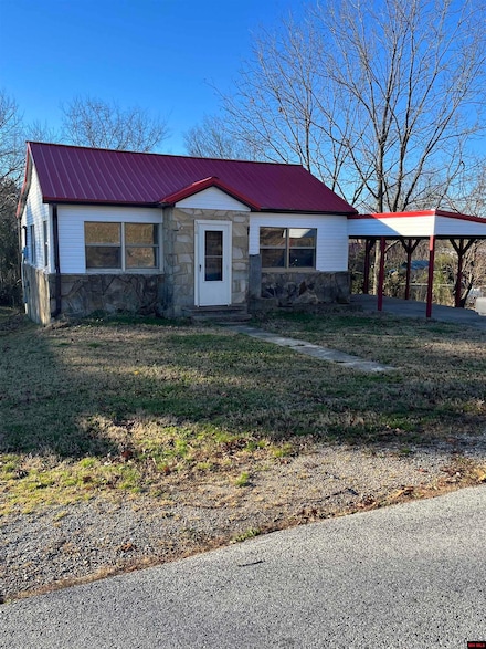 316 North St, Salem, AR 72576