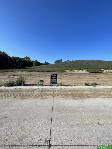 22017 Hackberry Cir, Gretna, NE 68028