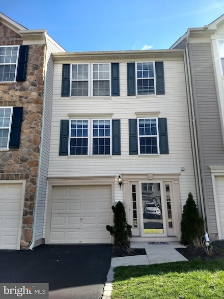 213 Windsor Ct, Quakertown, PA 18951