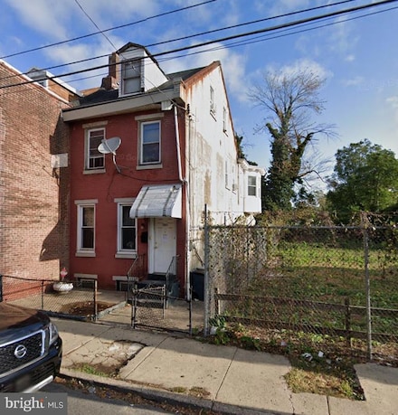 1663 Orthodox St, Philadelphia, PA 19124