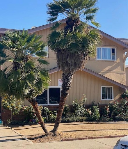 427 E Locust St, Lodi, CA 95240
