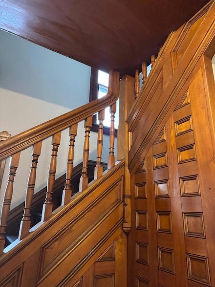 1122 Jackson St, Saint Paul, MN 55117