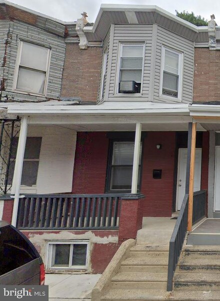 653 E Thayer St, Philadelphia, PA 19134