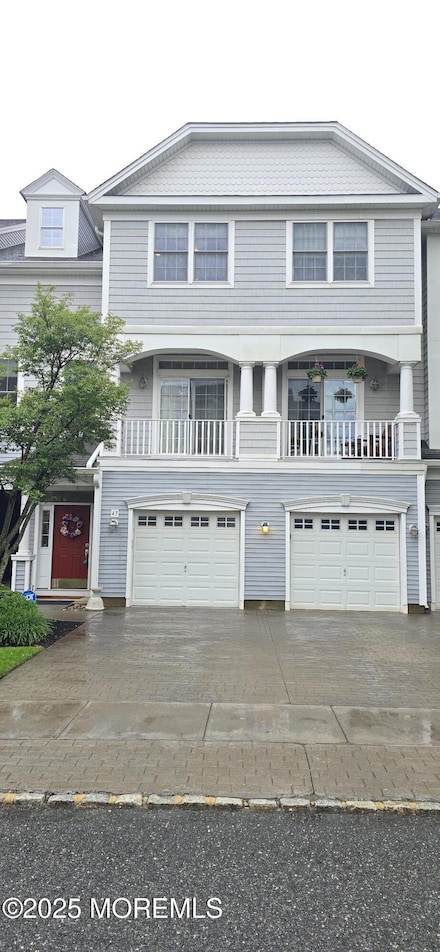 43 Skimmer Ln, Port Monmouth, NJ 07758
