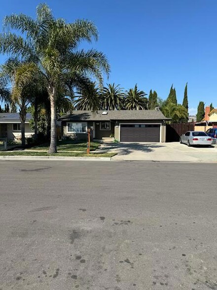 1706 Berona Way, San Jose, CA 95122