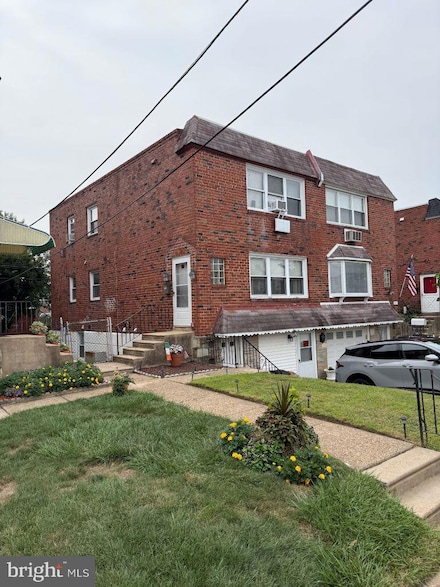 9321 Walker St, Philadelphia, PA 19114