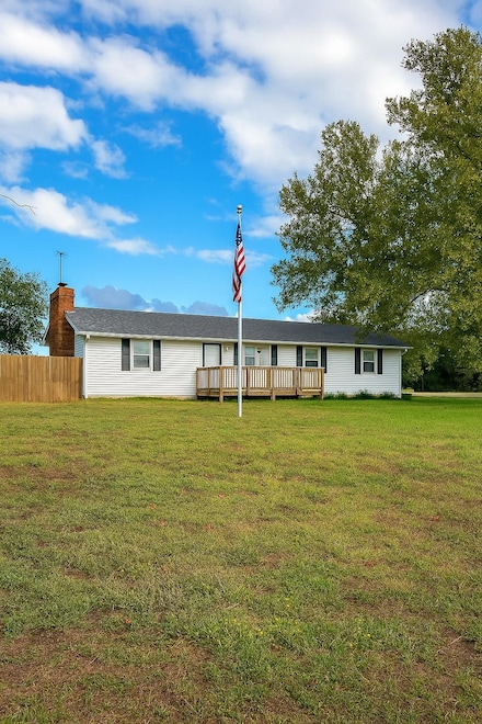6310 N Dean Rd, Nickerson, KS 67561