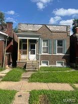 4616 Alaska Ave, Saint Louis, MO 63111