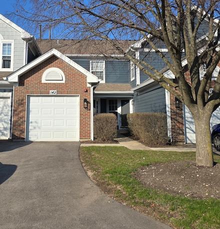 142 Kennebunk Ct Unit 32, Glendale Heights, IL 60139