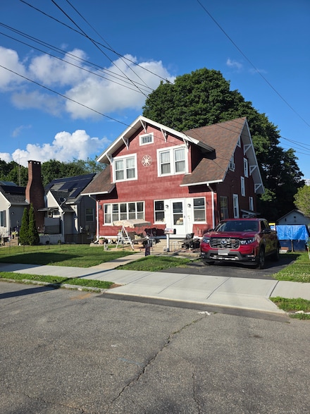 51 Morgan St, New London, CT 06320