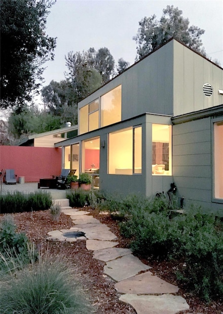 20575 Cheney Dr, Topanga, CA 90290