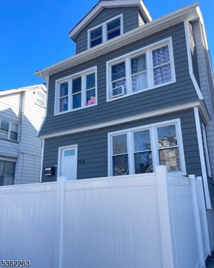 228 W End Ave Unit 230, Newark, NJ 07106