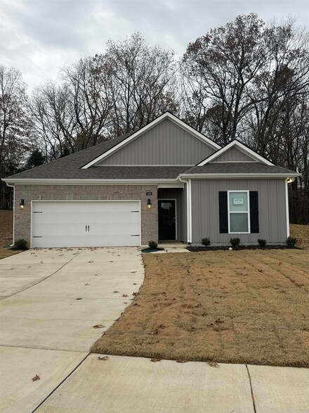 100 Arrowwood Trail, Oakland, TN 38060