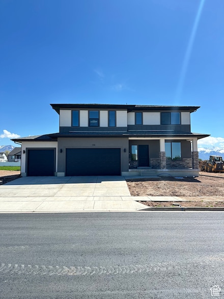 194 N 825 W, Clearfield, UT 84015