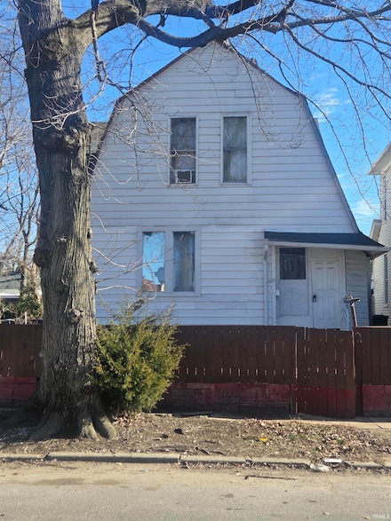 1012 S Linwood Ave, Evansville, IN 47713