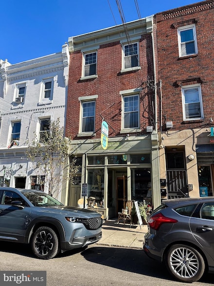 713 S 4th St, Philadelphia, PA 19147