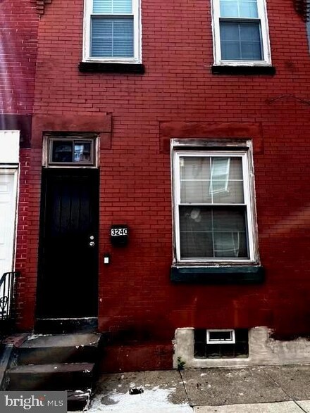 3240 N Reese St, Philadelphia, PA 19140