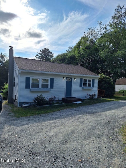 45 South Rd, Averill Park, NY 12018