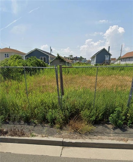 445 Beach 44th St, Queens, NY 11691