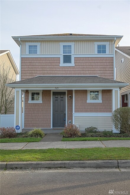 7619 Rushmore Way NE, Lacey, WA 98516