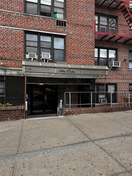 87-20 175th St Unit 6-J, Jamaica, NY 11432