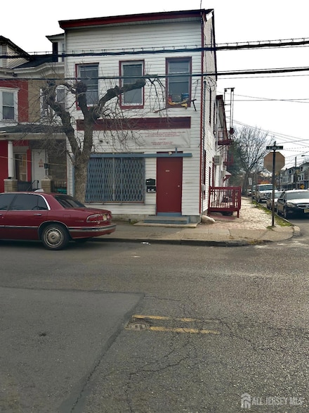 1237 E State St, Trenton, NJ 08609