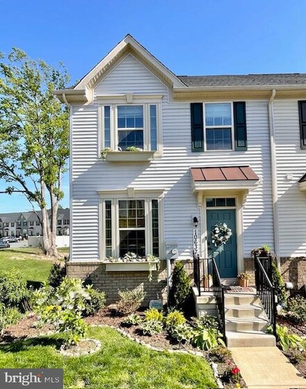 10637 Saponi Dr, New Market, MD 21774