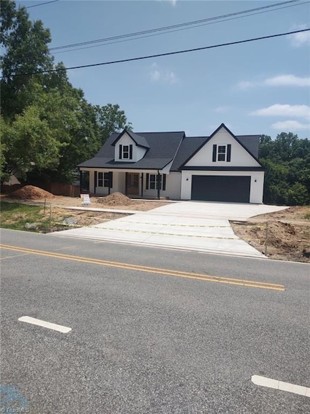 4034 Waterview Rd, High Point, NC 27265