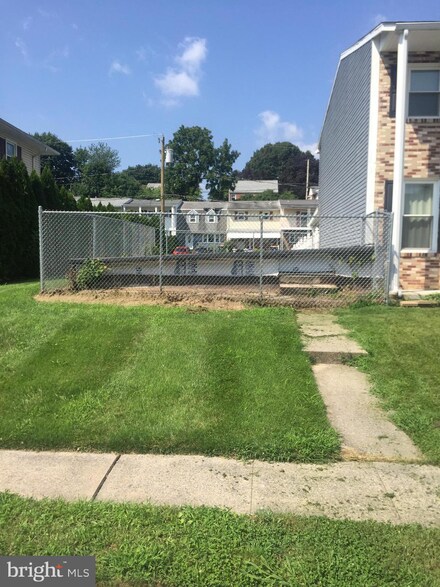 2515 Girard Ave, Reading, PA 19609