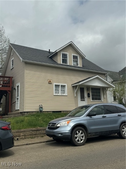 236 S 7th St, Coshocton, OH 43812