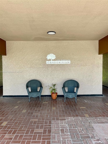 1900 W 68th St Unit B303, Hialeah, FL 33014