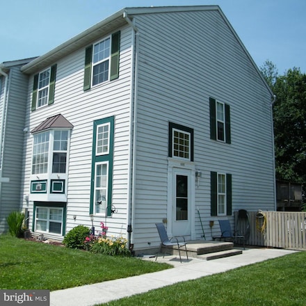 486 Silver Ct, Westminster, MD 21158