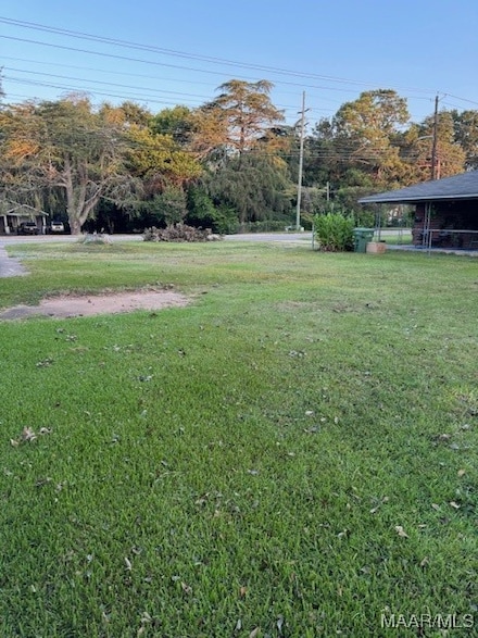 2324 Upper Wetumpka Rd, Montgomery, AL 36107