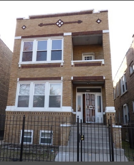 6546 S Rockwell St Unit 2, Chicago, IL 60629