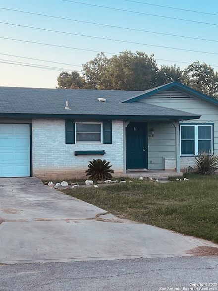 4447 Longvale Dr, San Antonio, TX 78217