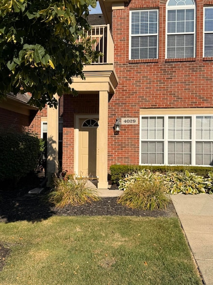 4029 Cornerstone Dr Unit 177, Canton, MI 48188
