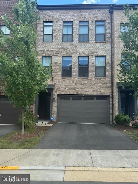 42359 Piper Creek Terrace, Ashburn, VA 20148